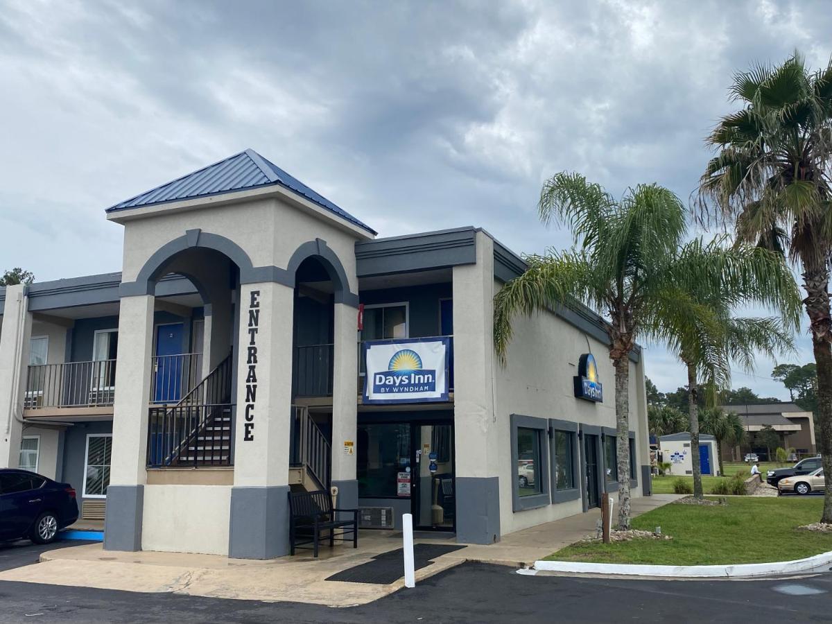 Days Inn By Wyndham Brunswick/St. Simons Area Exterior photo